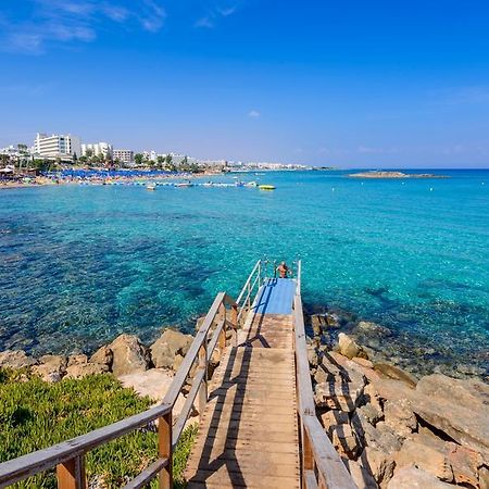 Villa Meredith Paralimni Eksteriør billede