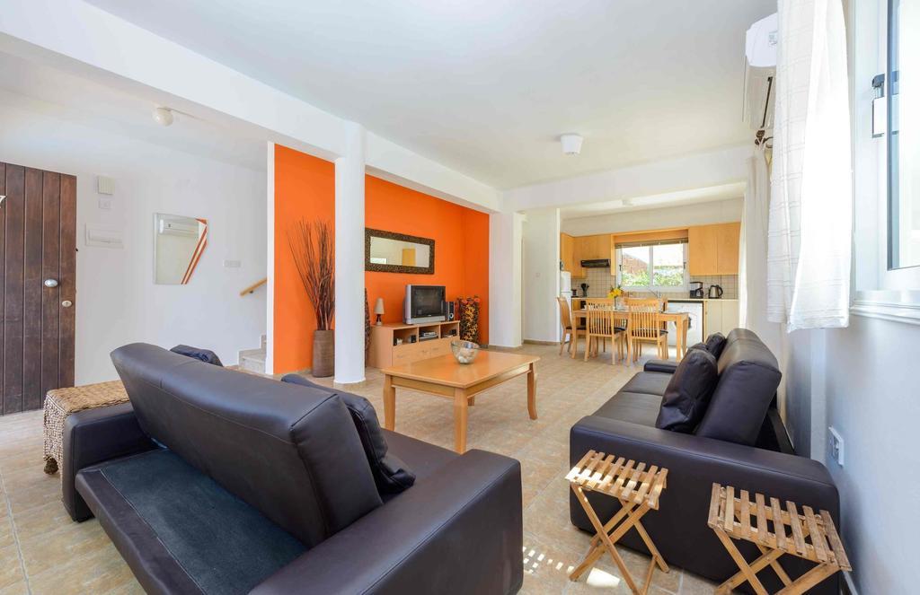 Villa Meredith Paralimni Værelse billede
